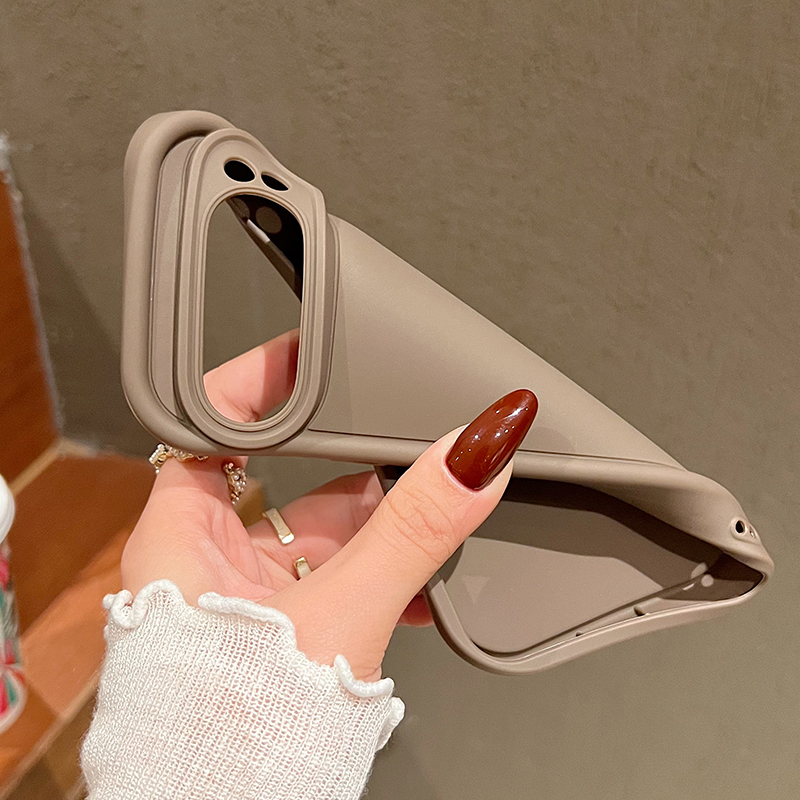Proste etui na telefon w paski – Google Pixel 8A recenzja i cena